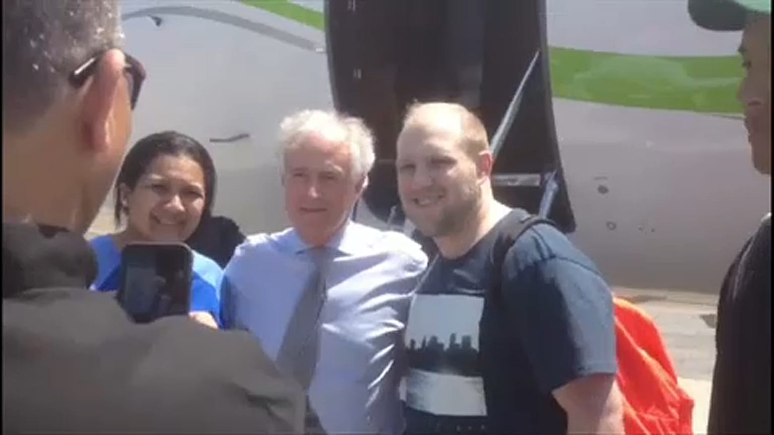 Venezuela szabadon engedett két amerikait