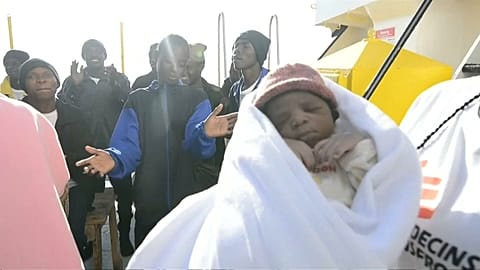 İnsani yardım teknesinde bir 'Mucize' doğdu