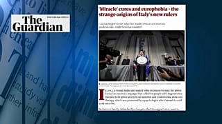 La stampa estera affonda Conte e Savona