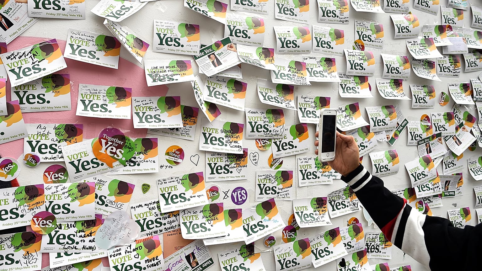 O papel dos jovens irlandeses no "Sim" ao aborto