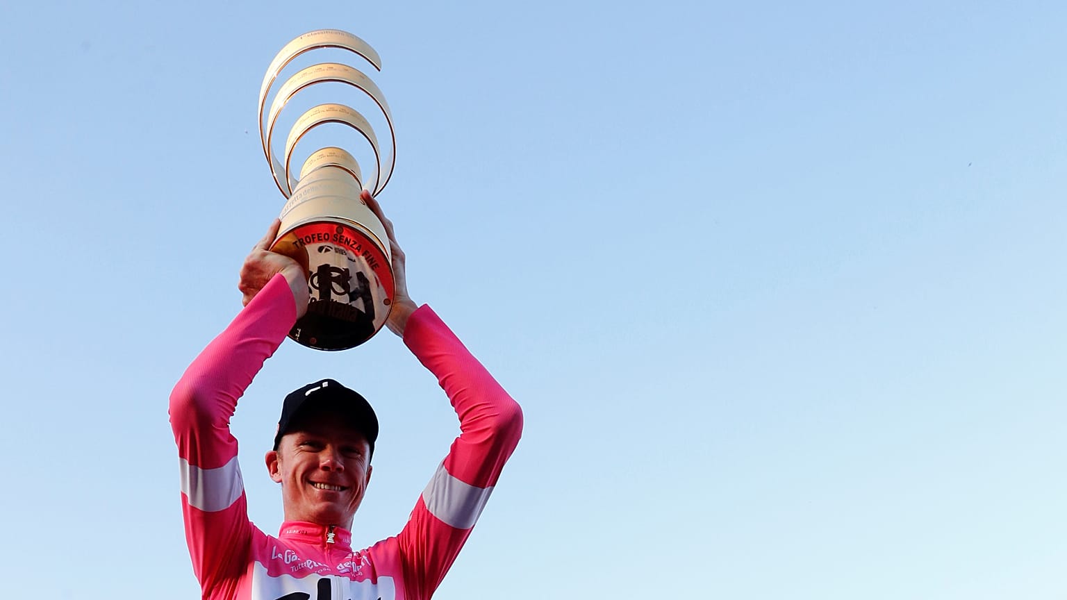 Giro: Froome nella storia del ciclismo, le buche di Roma anche