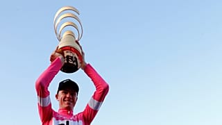 Giro: Froome nella storia del ciclismo, le buche di Roma anche