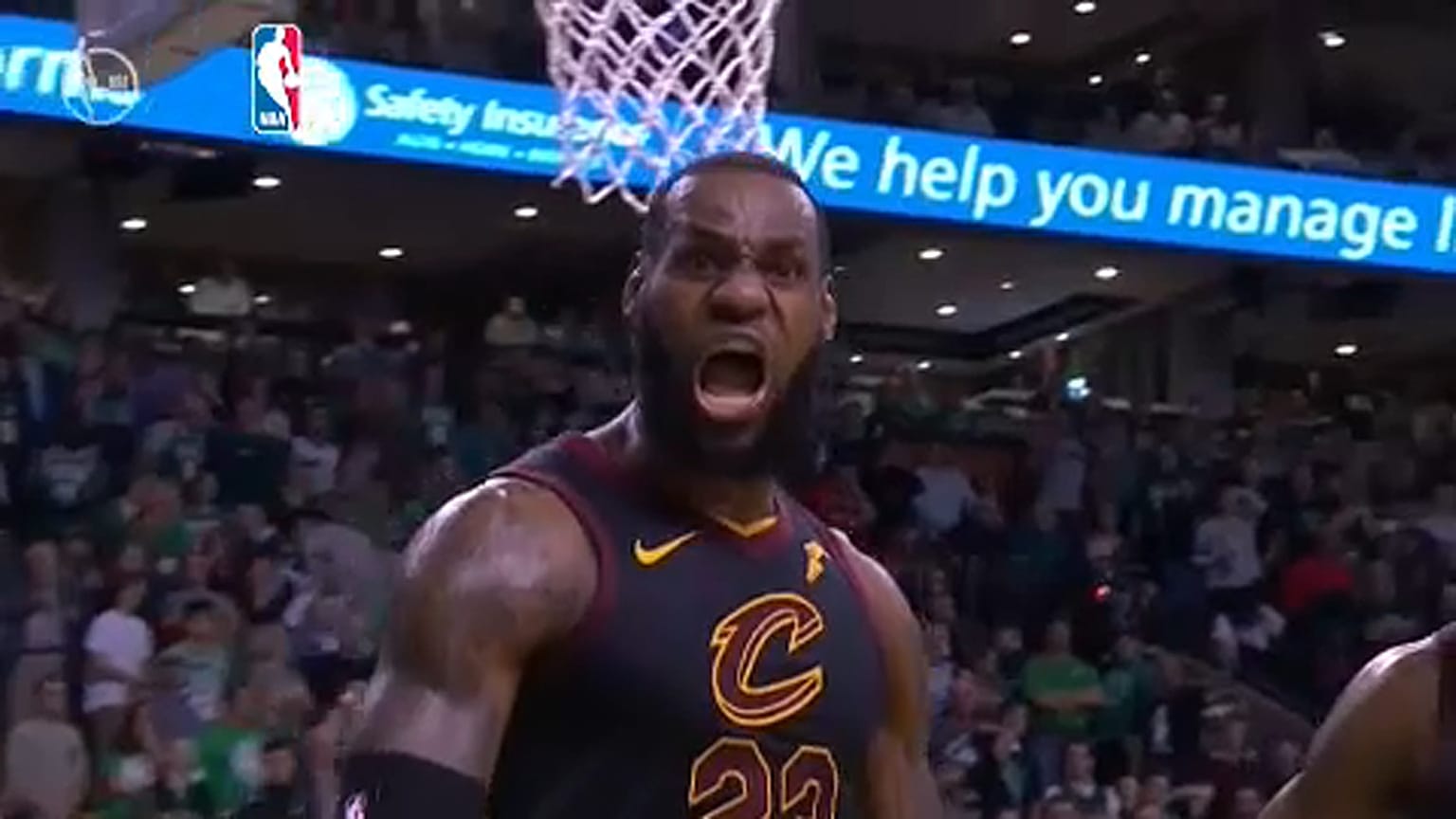 NBA: LeBron James bevitte a Clevelandet a nagydöntőbe