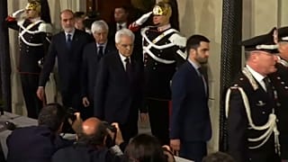 Sergio Mattarella nomeia Carlo Cotarelli para formar Governo 