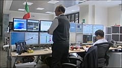 Политический хаос укрепил евро