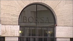 Italia: Borsa in caduta, sale ancora lo spread