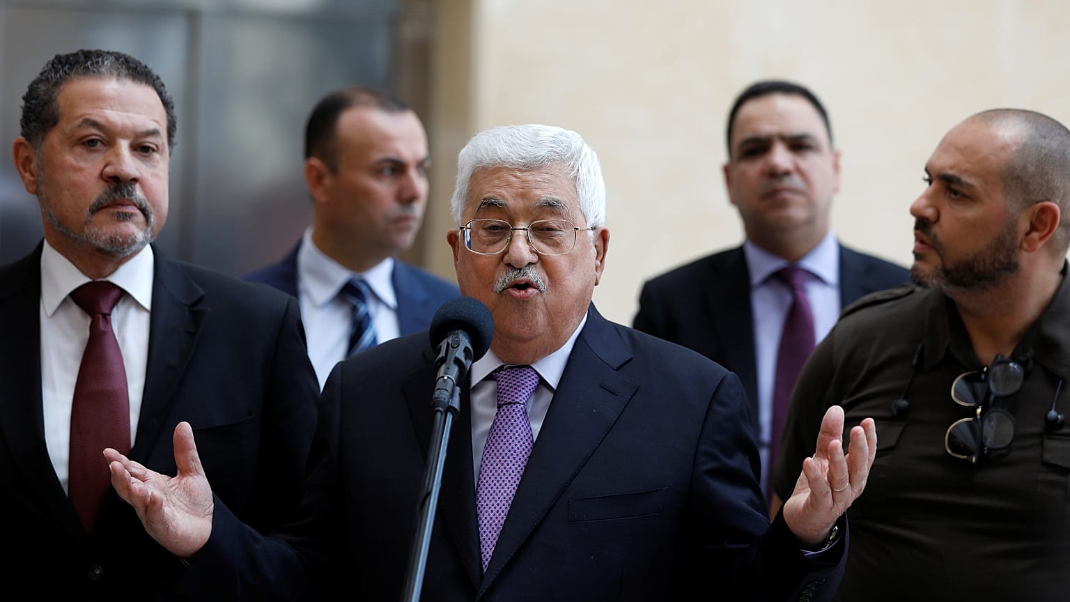 الرئيس الفلسطيني محمود عباس