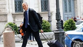 کارلو کوتارلی مامور تشکیل دولت جدید ایتالیا شد