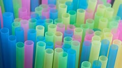 Sikinos dit "non" aux pailles en plastique