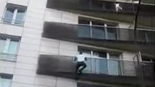 Γαλλία: Καρέ-καρέ η ηρωική πράξη του μετανάστη από το Μάλι
