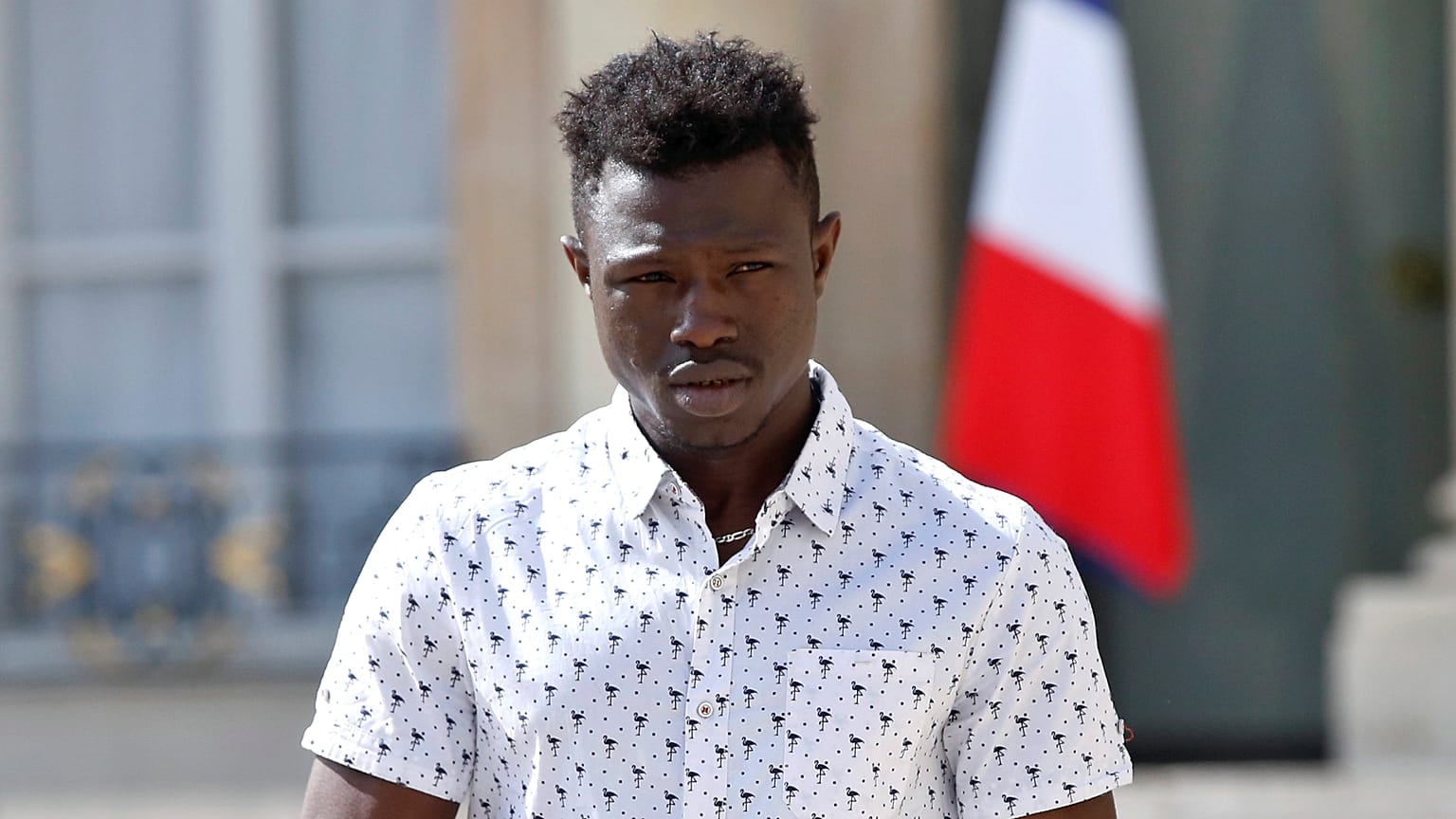 Francia állampolgárságot kap a hős gyerekmentő 