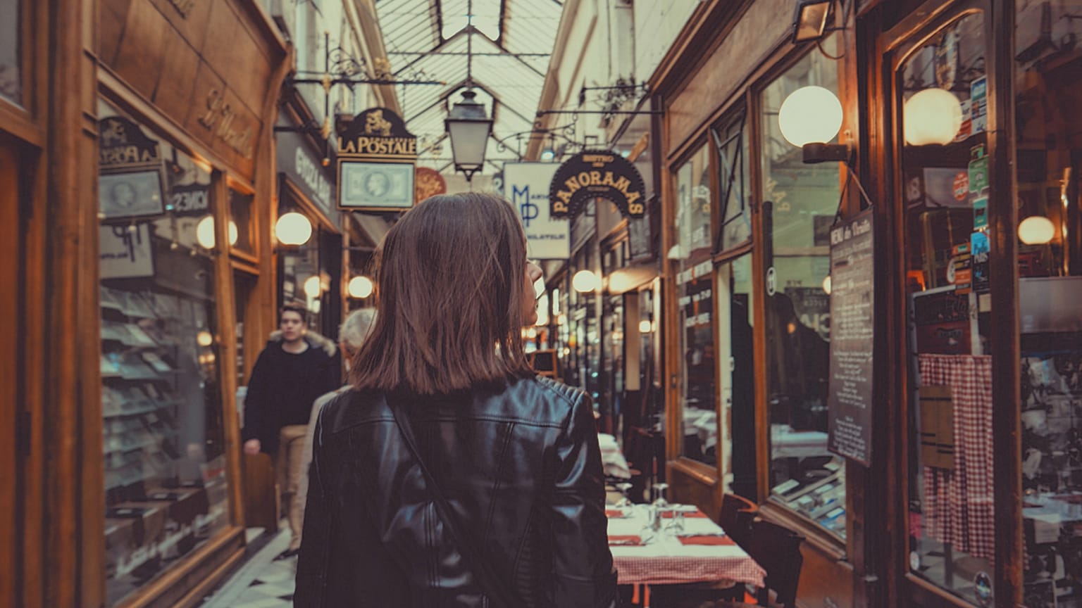 The most charming places to sip Champagne in Paris