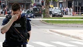 Belgio, Liegi: uomo spara e uccide due poliziotti e un passante. Autorità: è terrorismo