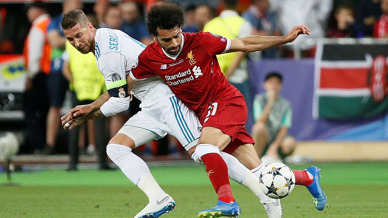 Tweet virale: il fallo di Ramos su Salah "proibito" nel judo ma ok per vincere la Champions