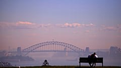 Ellepte a füst Sydney-t