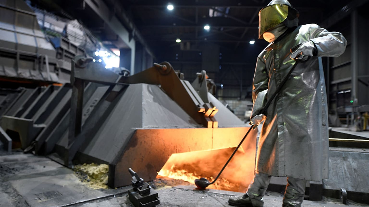 OECD: a túltermelésre a termelés csökkentése a megoldás