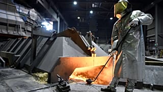 OECD: a túltermelésre a termelés csökkentése a megoldás