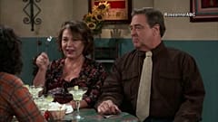 ABC cancela série "Roseanne"