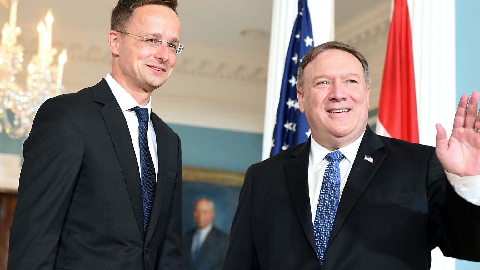 Együttműködik Washington és Budapest