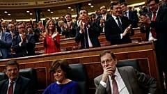Vor Misstrauensvotum: Rajoy greift Sozialisten an