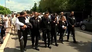 Getötetes kurdisches Flüchtlingskind in Belgien beigesetzt 