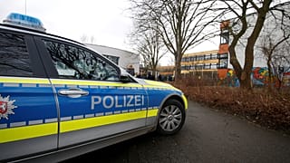 One dead, two injured in northern Germany knife attack
