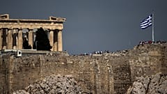 ΟΟΣΑ: Αυξάνεται ο ρυθμός ανάπτυξης-Αναγκαία τα μέτρα για το χρέος