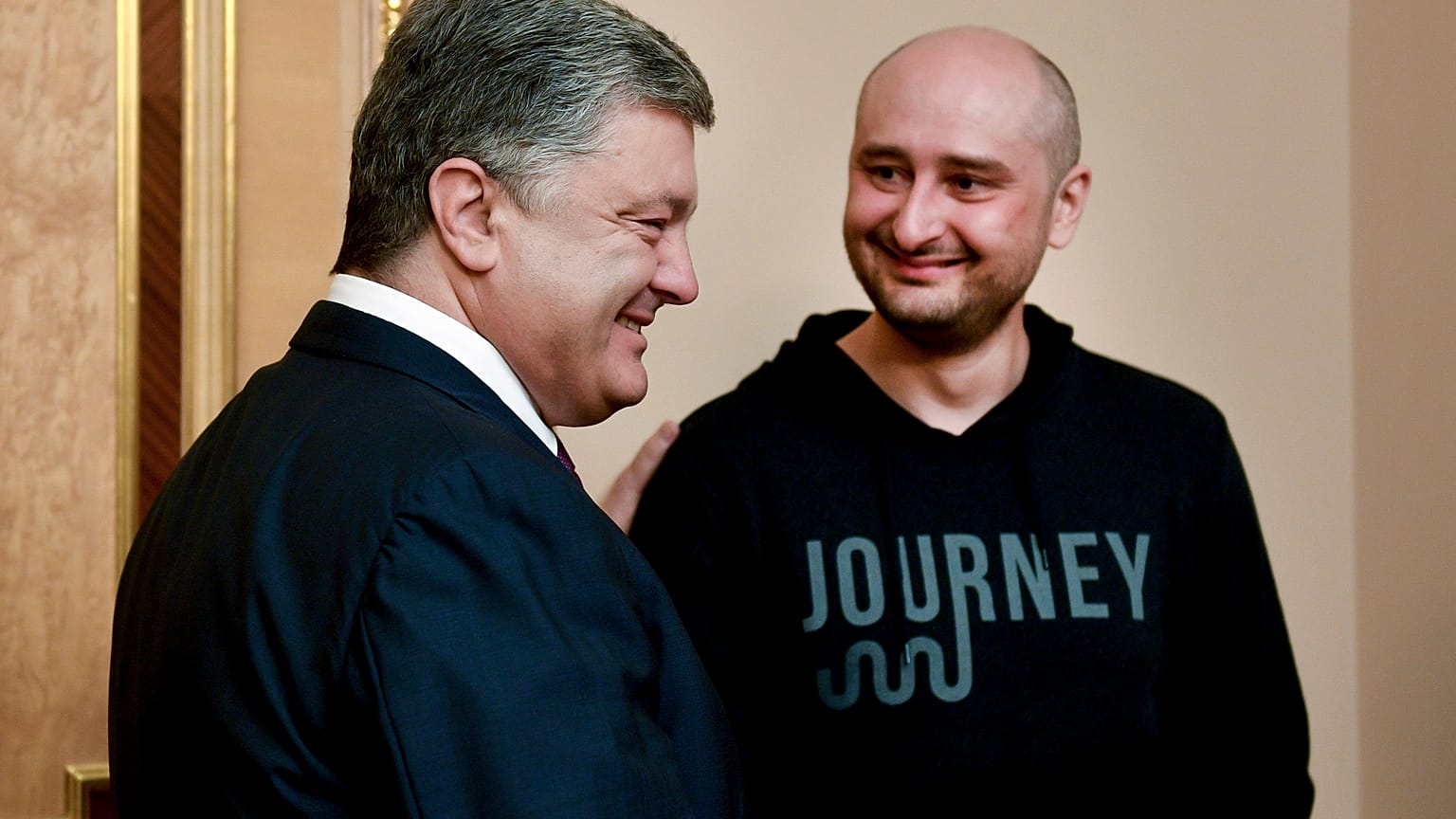 "Mort" et "résurrection" d'Arkadi Babtchenko : la fin justifie-telle les moyens ? 