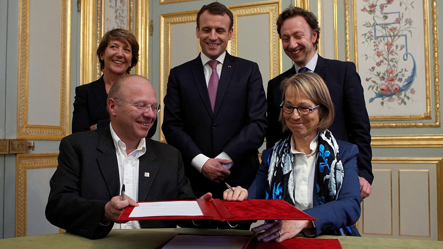 Un loto organisé par Stéphane Bern pour restaurer des monuments en péril.