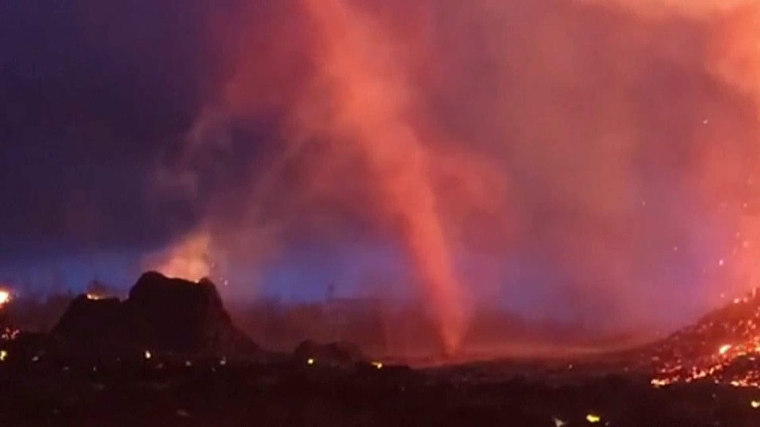 Vulkantornado auf Hawaii