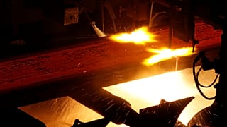 Estados Unidos desencadena la guerra del acero