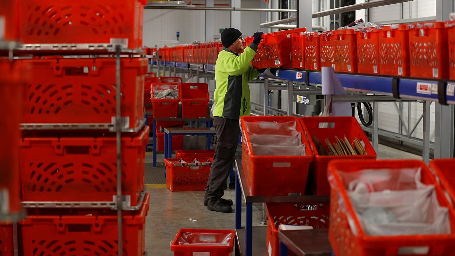 Unemployment at ten year low