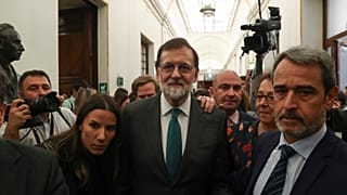 Bascos "tiram tapete" a Mariano Rajoy