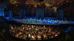 Ópera gratis junto a la Acrópolis de Atenas
