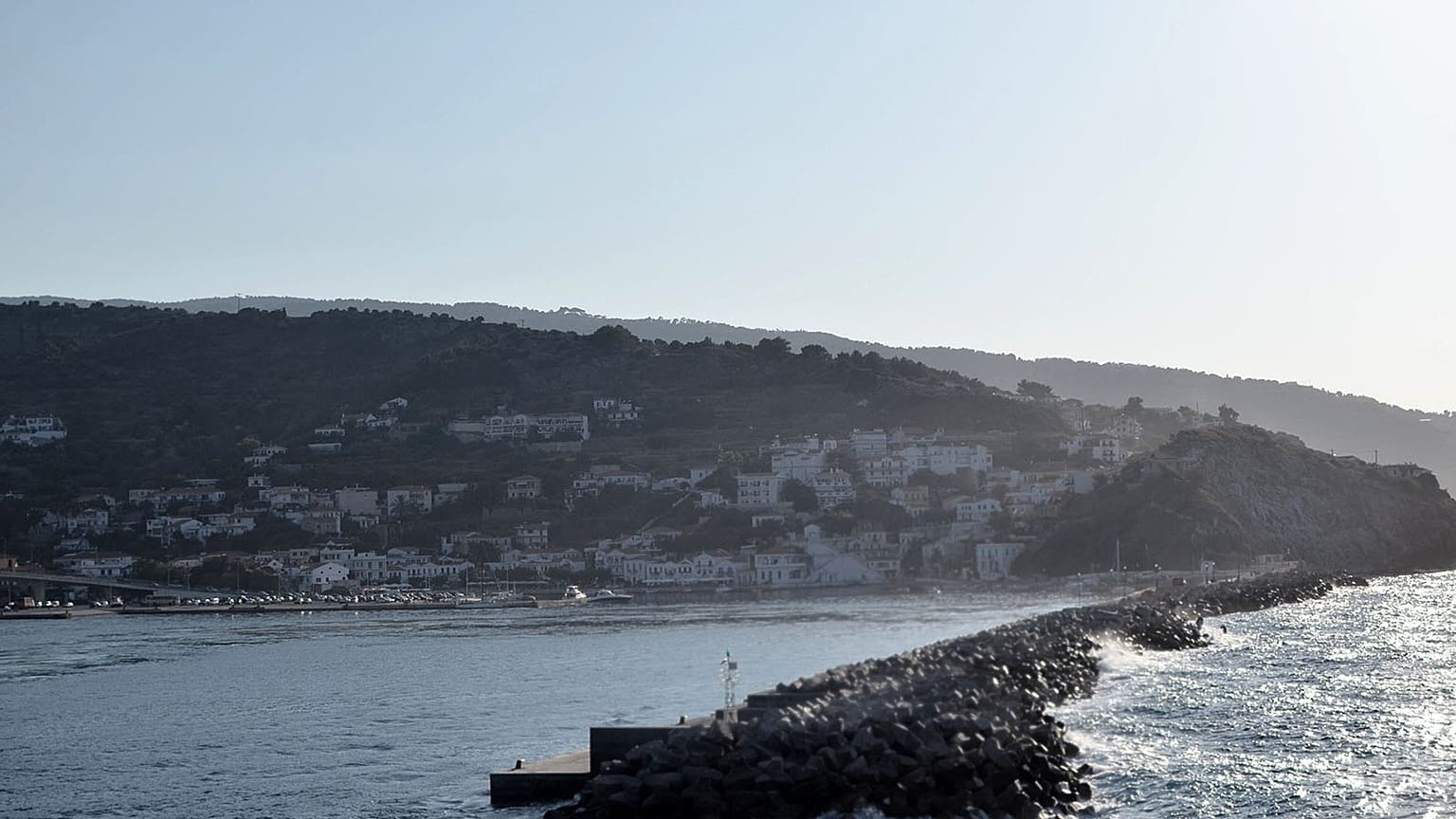Γνωρίστε τους Έλληνες που ζουν περισσότερο από όλους τους Ευρωπαίους