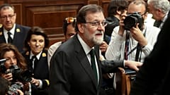 Leváltották Mariano Rajoy spanyol miniszterelnököt