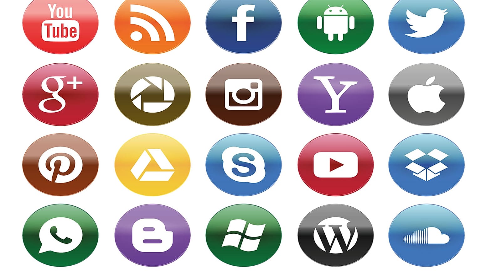 YouTube, Instagram και Snapchat στις προτιμήσεις των εφήβων και όχι το Facebook!