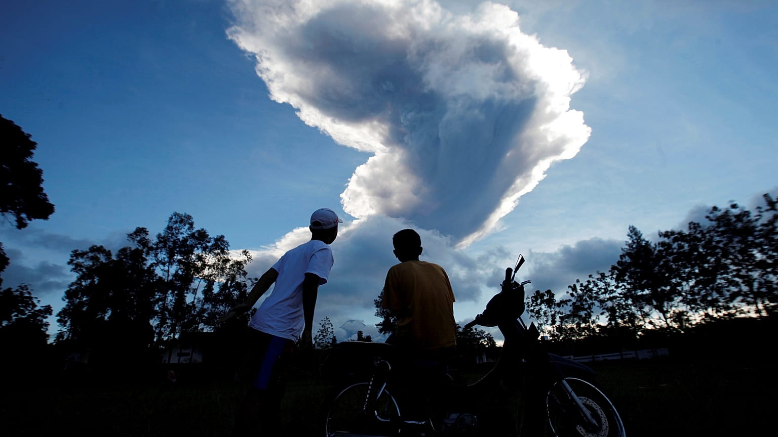 Eruption du volcan Merapi
