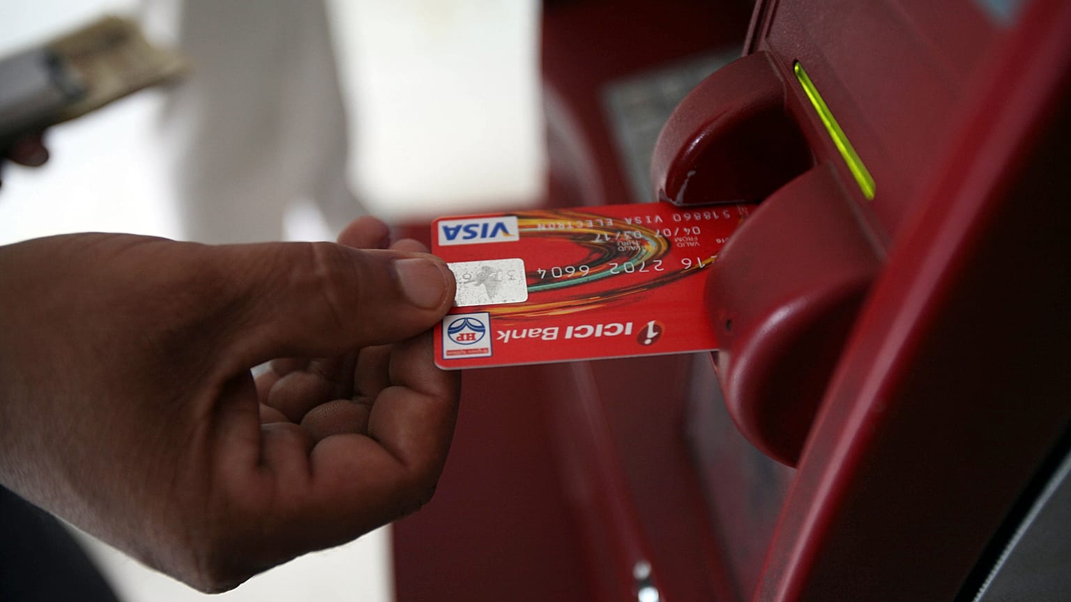 Problem with Visa cards in Europe resolved, says company