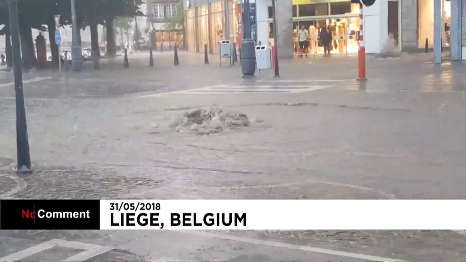 Alcantarillas desbordadas y bajos inundados en Bélgica