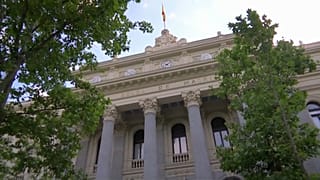 Suben las bolsas tras la victoria de la moción de censura contra Rajoy