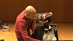 Un maestro robot au piano