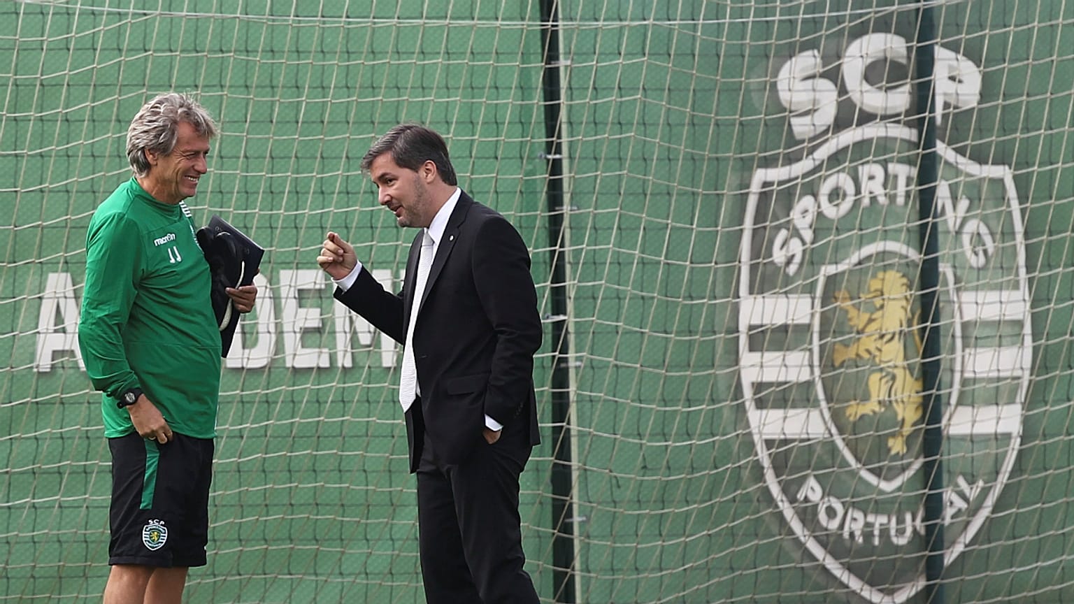 Os dias amenos entre Jorge Jesus e Bruno de Carvalho já estão bem longe