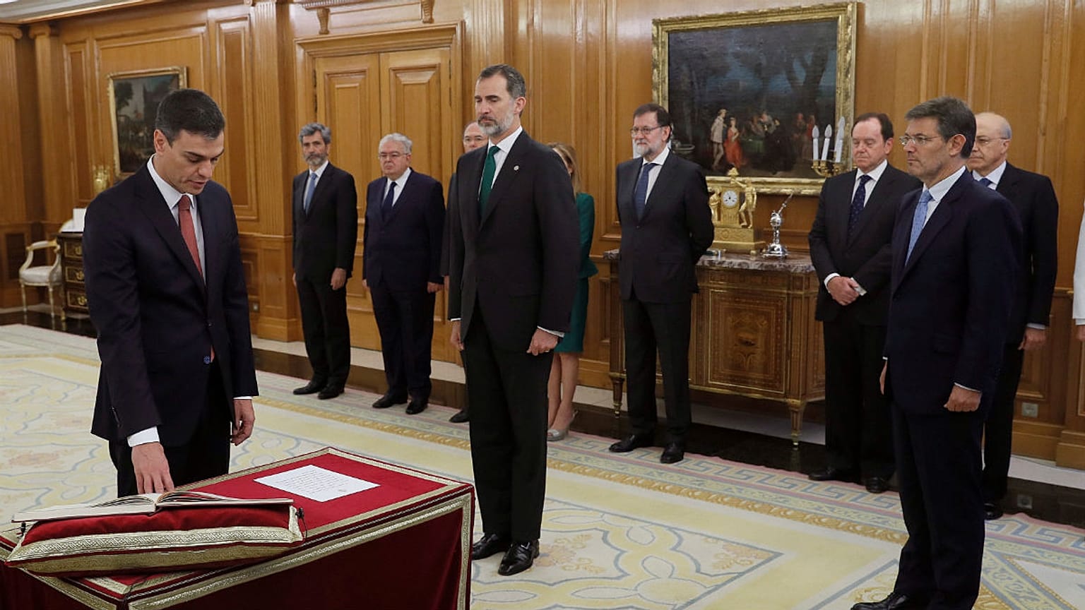 نخست وزیر جدید اسپانیا در مقابل پادشاه سوگند خورد