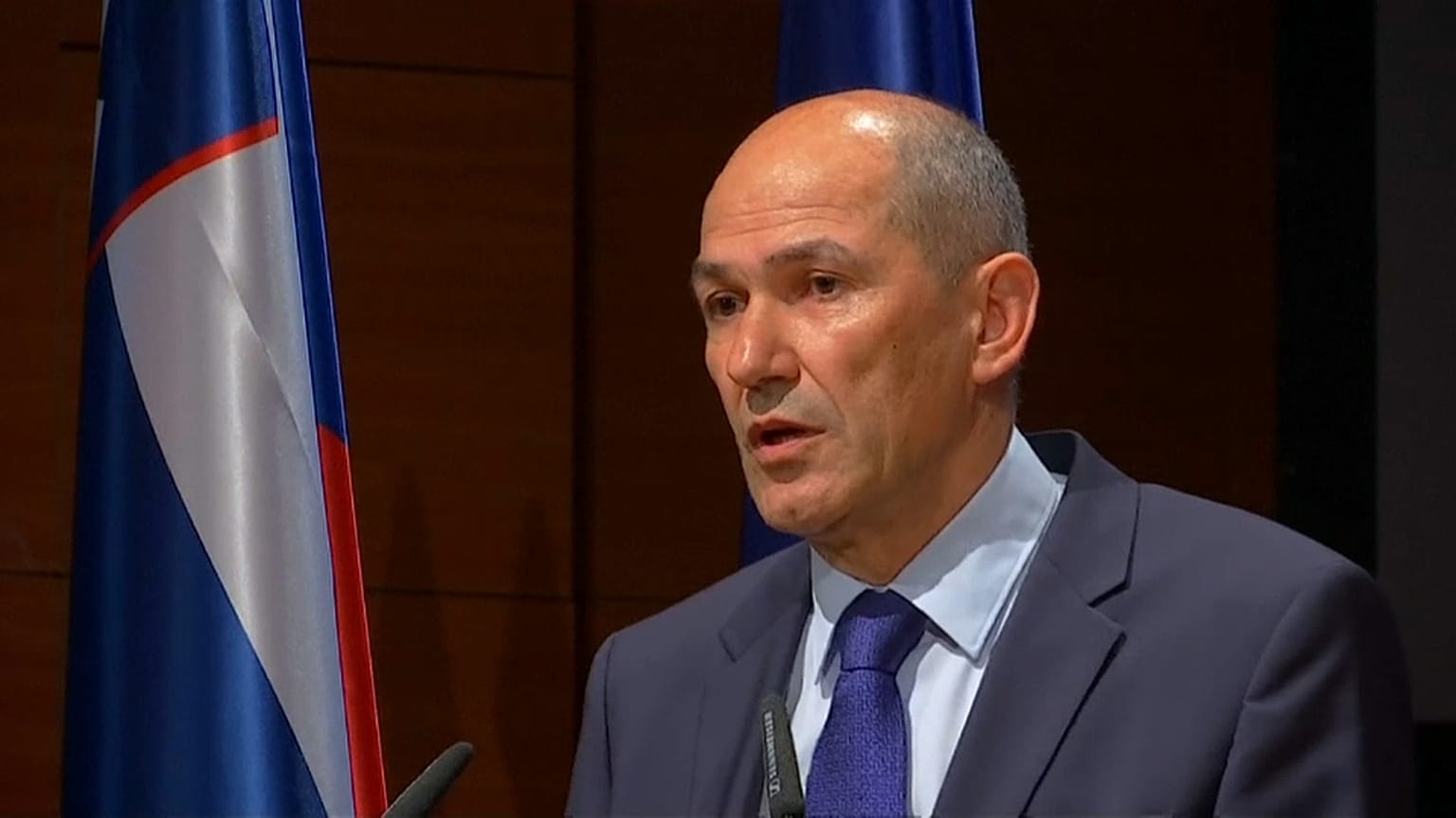 Slovenia: domenica alle urne 