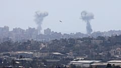 Imagem de Gaza após um outro ataque israelita a alehgados alvos do Hamas