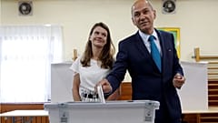 Ο Γιάνεζ Γιάνσα, ηγέτης του ακροδεξιού κόμματος SDS