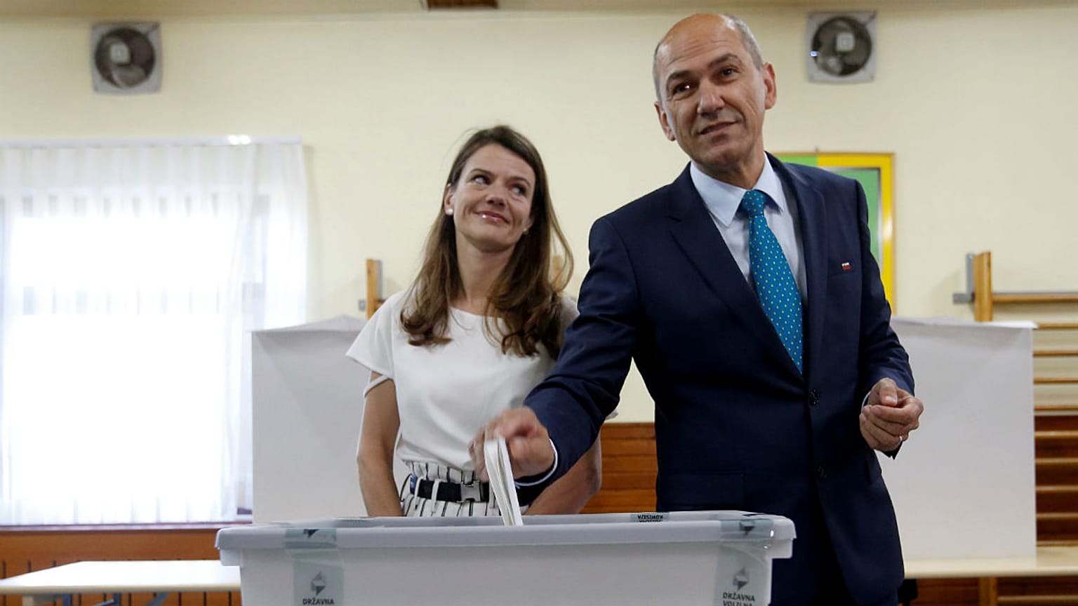 Bevándorlásellenes párt nyerheti a szlovén választásokat 