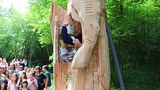Voyage au coeur d'une statue