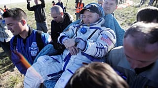 Retour sur terre pour trois astronautes